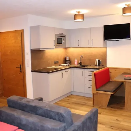 Ferienwohnung Haus Alpenflora Flirsch Exterior foto