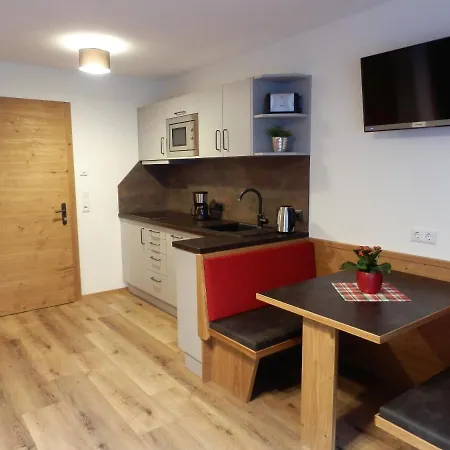 Ferienwohnung Haus Alpenflora Flirsch Exterior foto