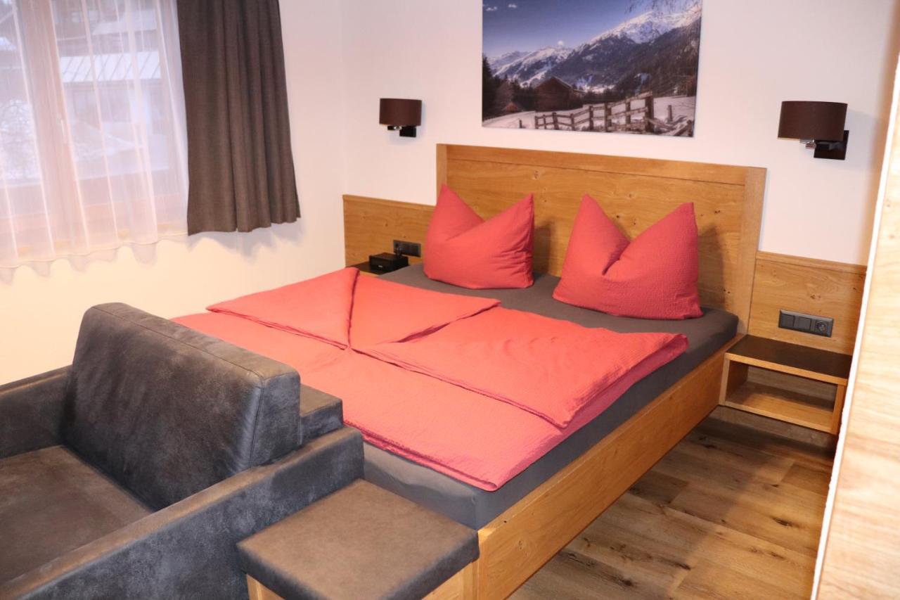 Haus Alpenflora Apartment Flirsch