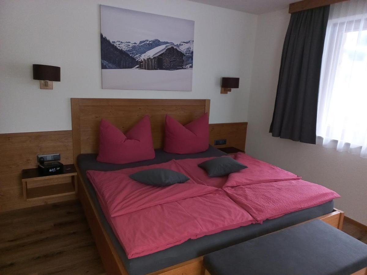 Apartment Haus Alpenflora Flirsch