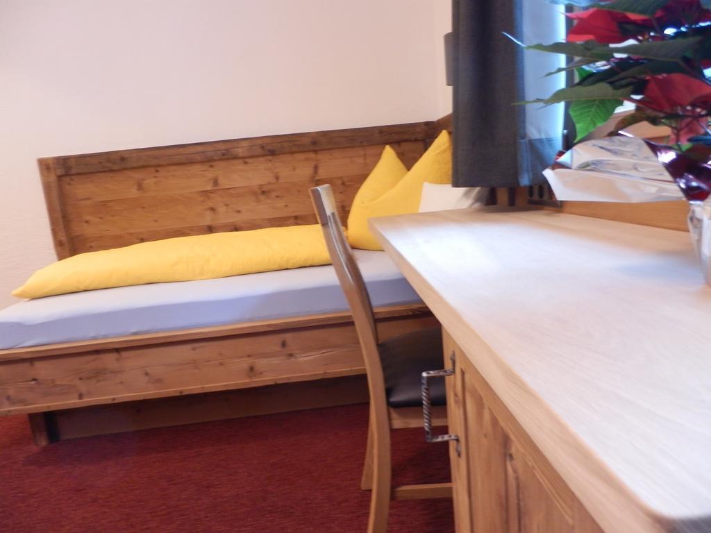 Haus Alpenflora Apartment *